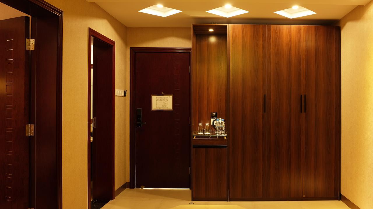 Dmall Hotel Kigali Eksteriør bilde